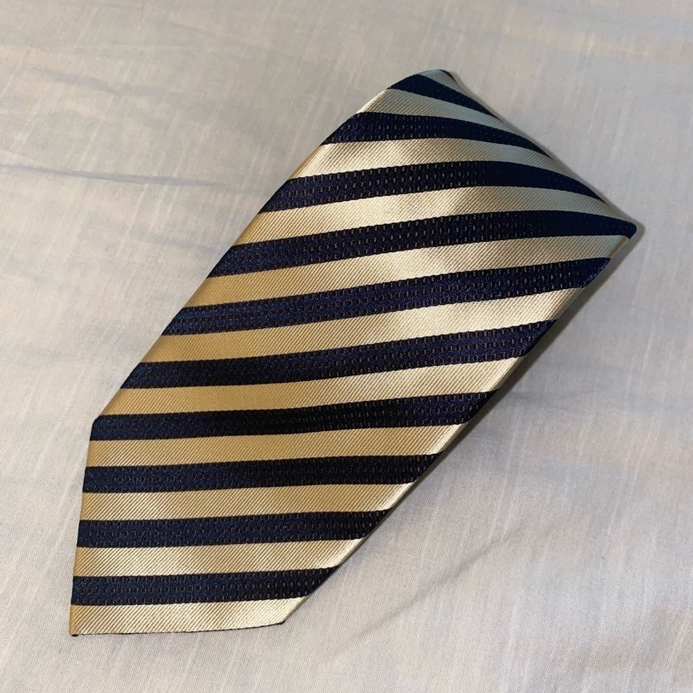 Lanvin Diagonal Stripe Silk Tie